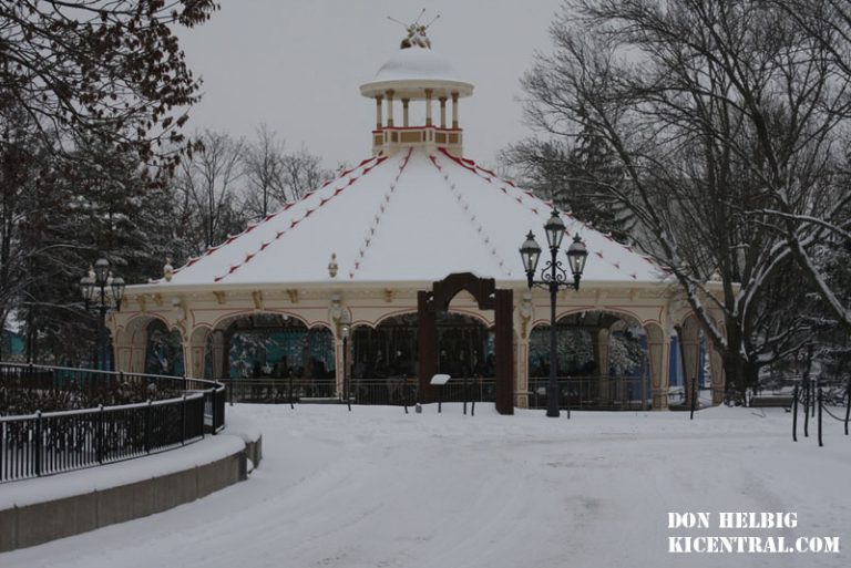 Kings Island Covered in Snow