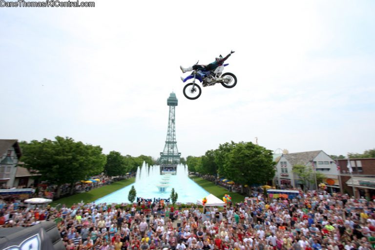 ASA Action Sports World Tour Visits Kings Island - Memorial Day Weekend 2009 — photo 44 of 131