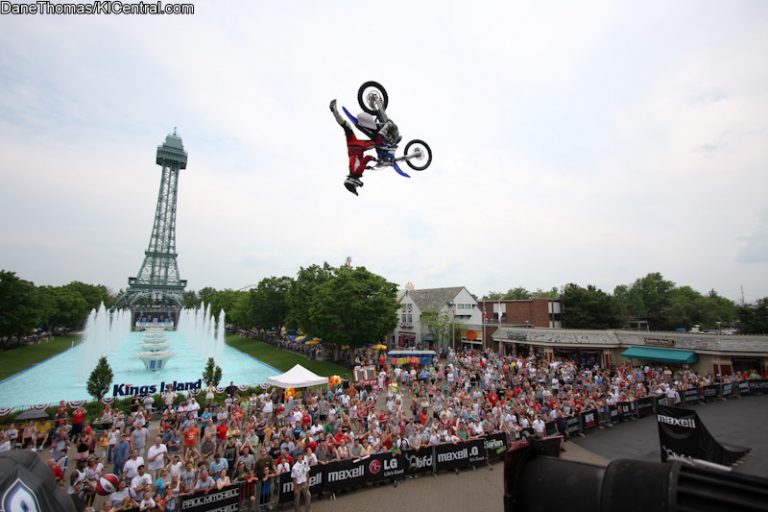 ASA Action Sports World Tour Visits Kings Island - Memorial Day Weekend 2009 — photo 88 of 131
