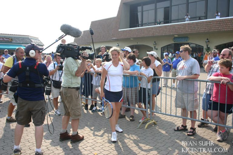 Kim Clijsters and Elena Dementieva play a tennis "match" inside the royal fountain to promote the upcoming Sony Ericsson WTA Tour.  2009