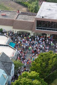 Nik Wallenda Walks a high wire 262' in the air above International Street at Kings Island — photo 14 of 39