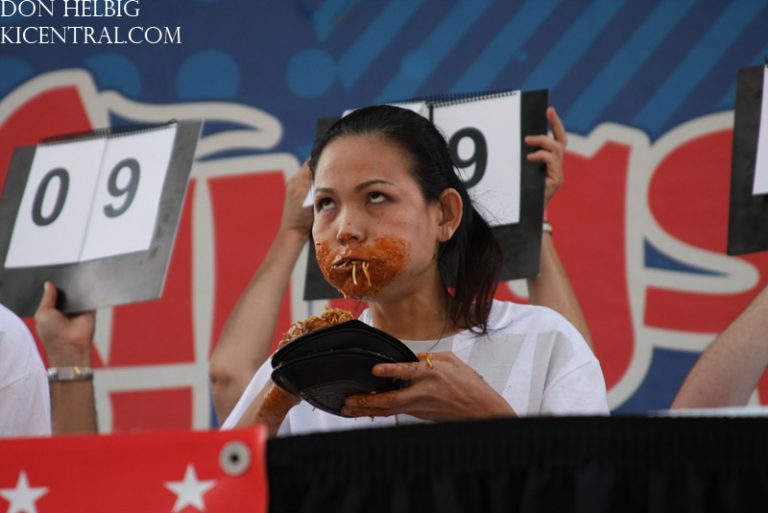 Major League Eating at Kings Island 2009