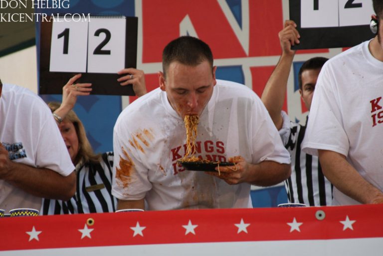 Major League Eating at Kings Island 2009