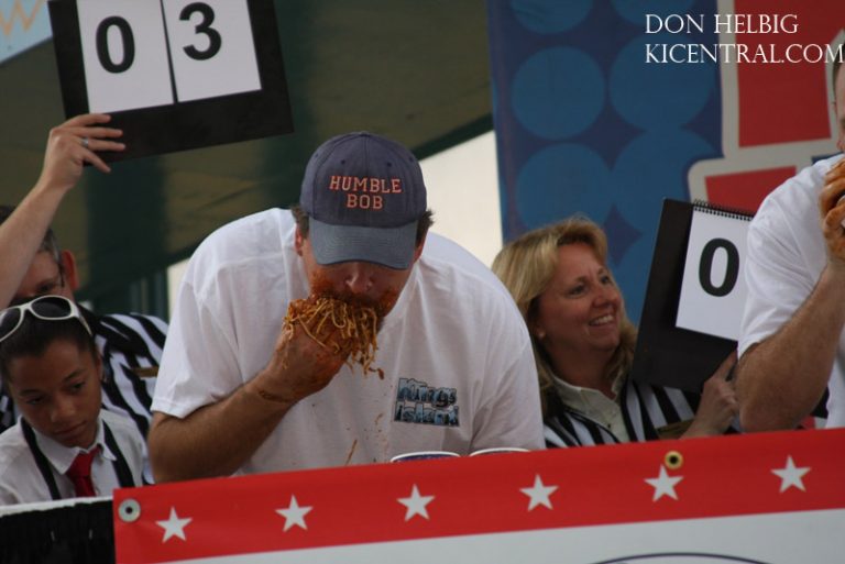 Major League Eating at Kings Island 2009