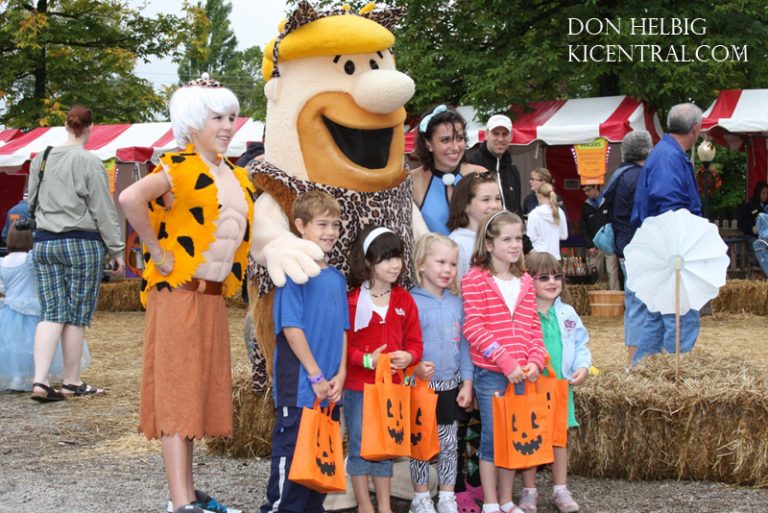 Barney Rubble makes a cameo at Howl-o-Fest 2009