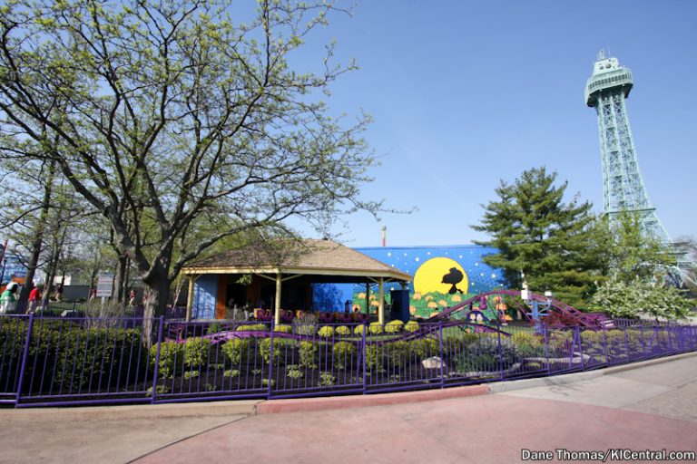 The Great Pumpkin Coaster — photo 3 of 9