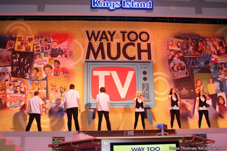 Way Too Much TV 2010 — photo 7 of 51
