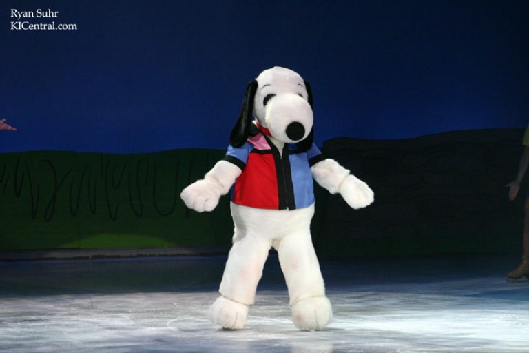 Snoopy Rocks! On Ice! 2010