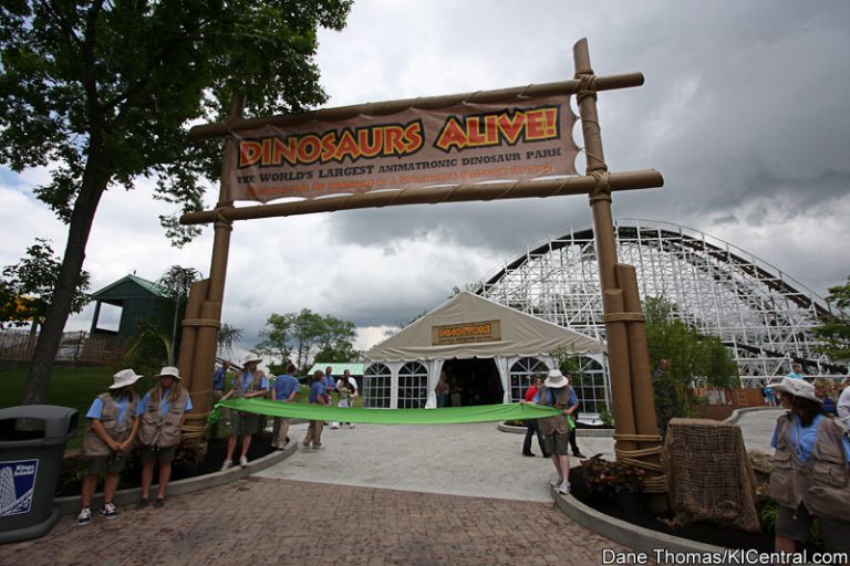 Dinosaurs Alive! Grand Opening — photo 3 of 63