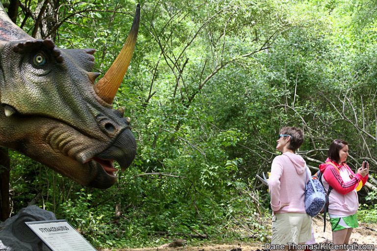 Dinosaurs Alive! Grand Opening — photo 41 of 63