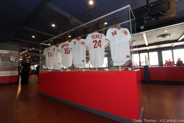 Reds Hall of Fame Diner Preview — photo 11 of 47