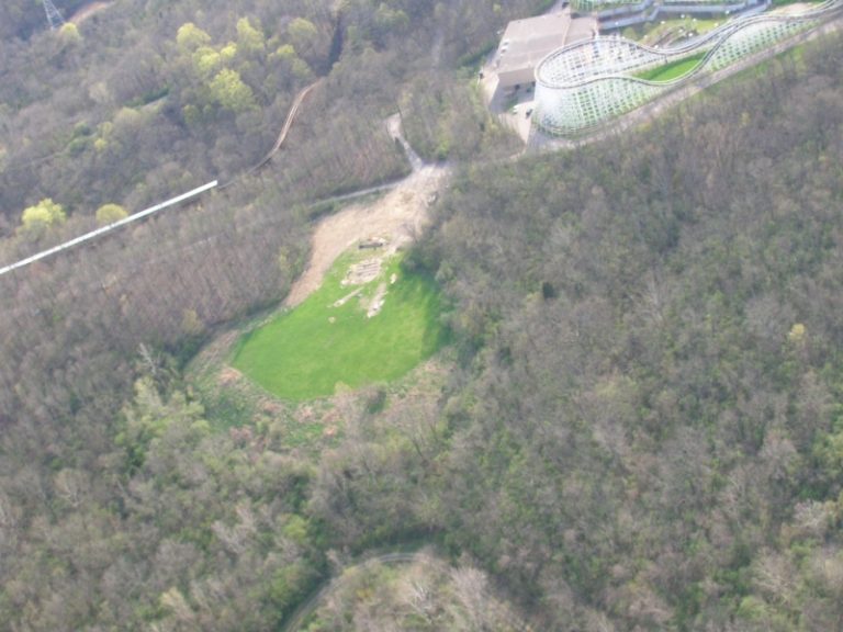 Flyover April 13, 2006 — photo 14 of 111