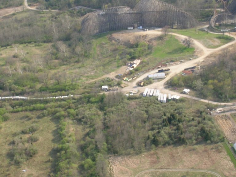 Flyover April 13, 2006 — photo 29 of 111