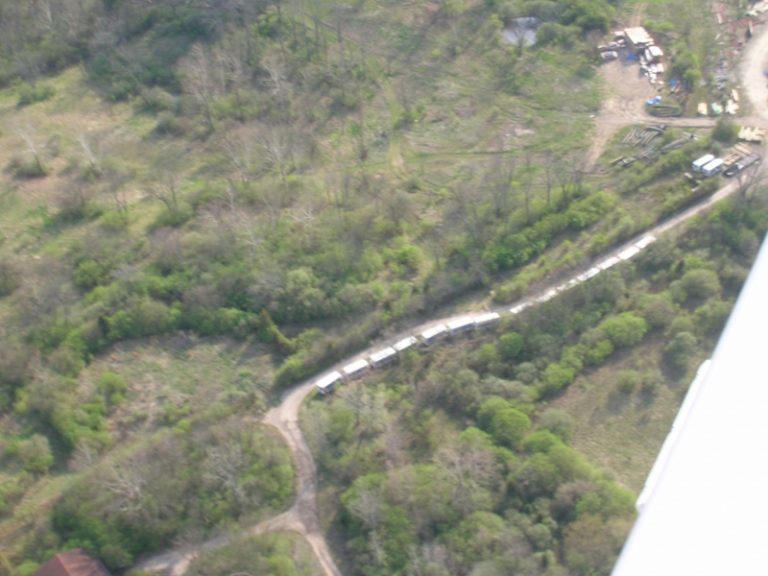 Flyover April 13, 2006 — photo 30 of 111