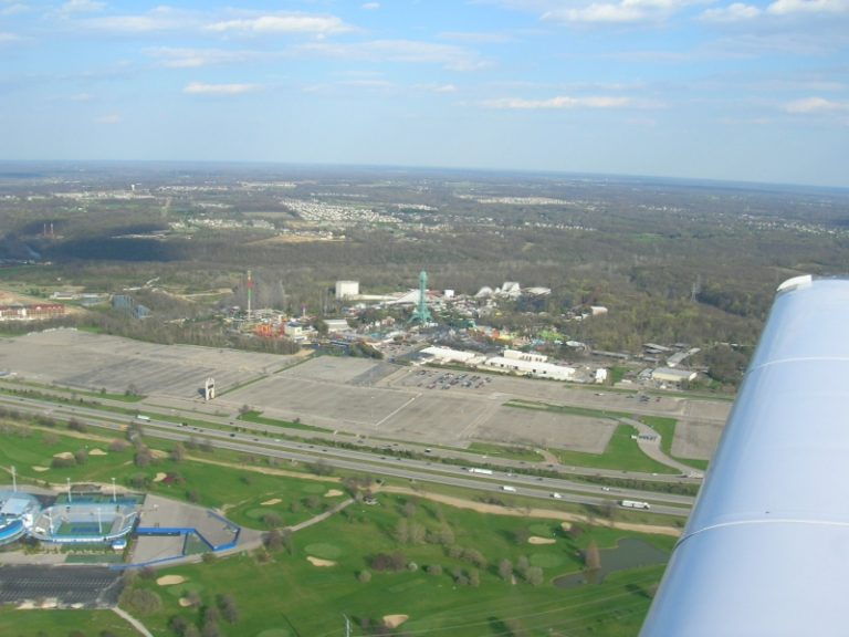 Flyover April 13, 2006 — photo 91 of 111