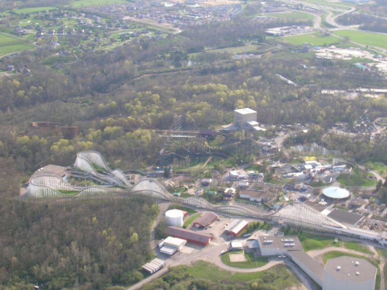 Flyover April 13, 2006 — photo 98 of 111
