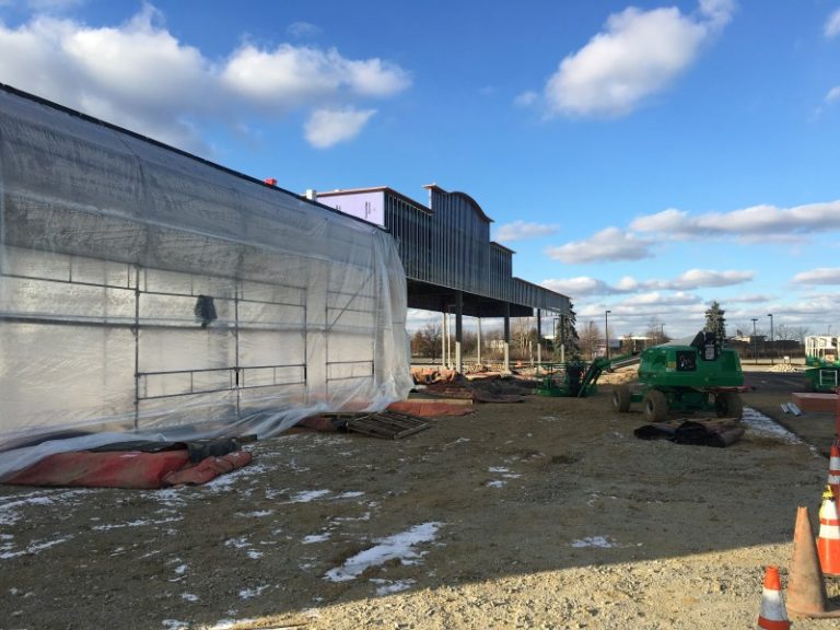 Tropical Plunge and New Parking Entrance, Jan 18th, 2016 — photo 12 of 19