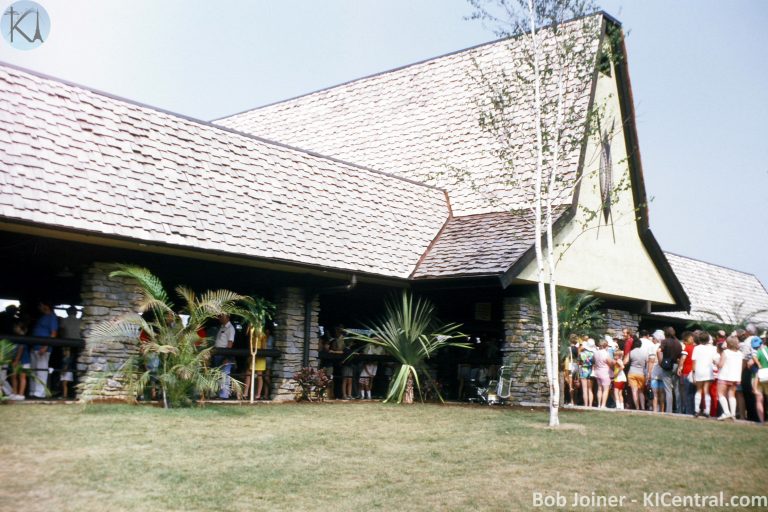 067 AFRICAN SAFARI