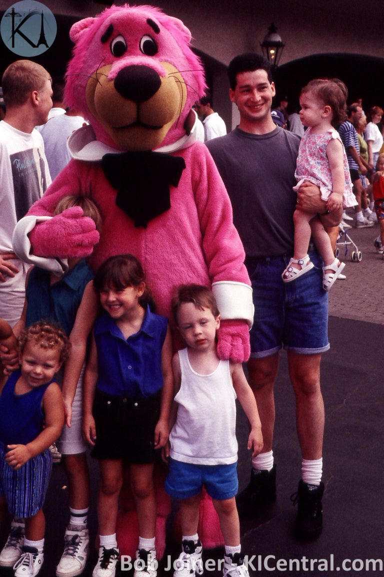 323 PINK PANTHER