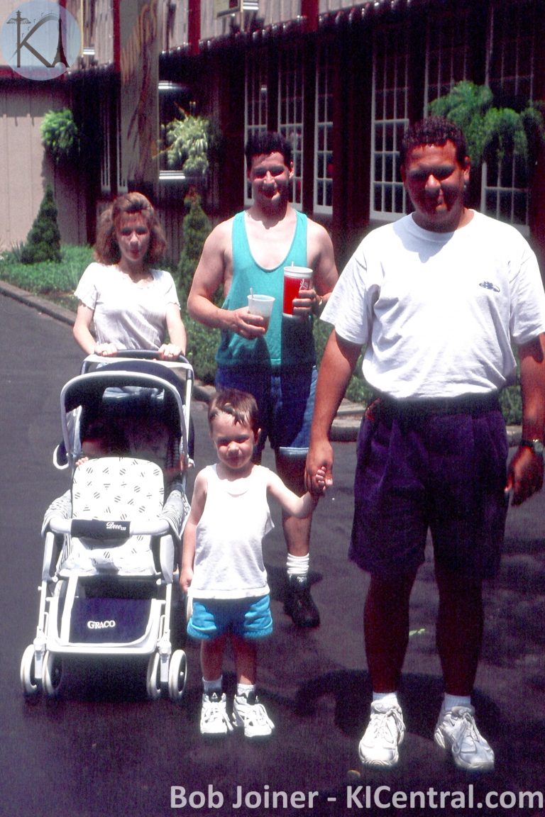 331 JEFF _ DARRIN_S FAMILY