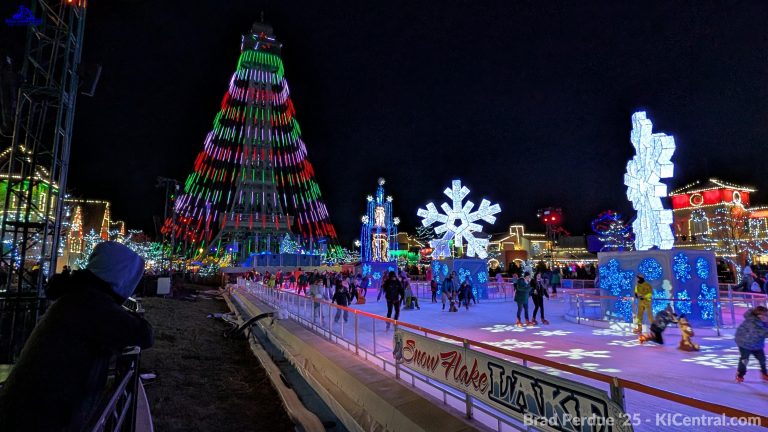 PXL_20251128_230835516